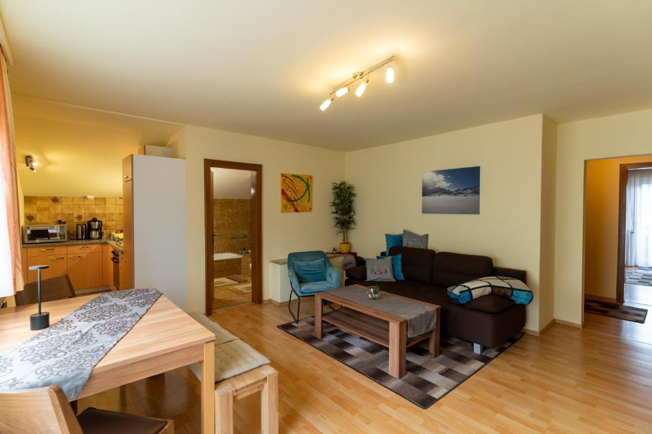 Molto Haus Appartement Raggal Buitenkant foto