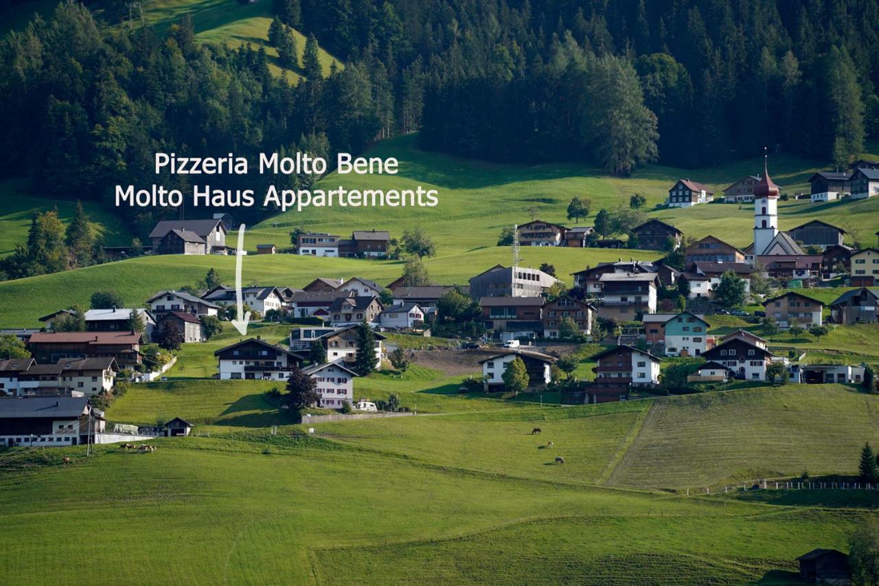 Molto Haus Appartement Raggal Buitenkant foto